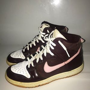 Retro Nike Dunk High’s